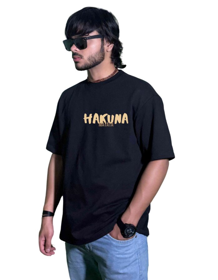 Premium 220 GSM Black Oversized T-Shirt – "Hakuna Matata" Minimalist Streetwear