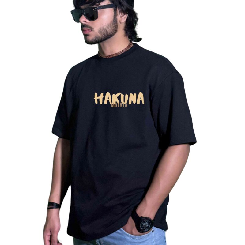 Premium 240 GSM Black Oversized T-Shirt – "Hakuna Matata" Minimalist Streetwear